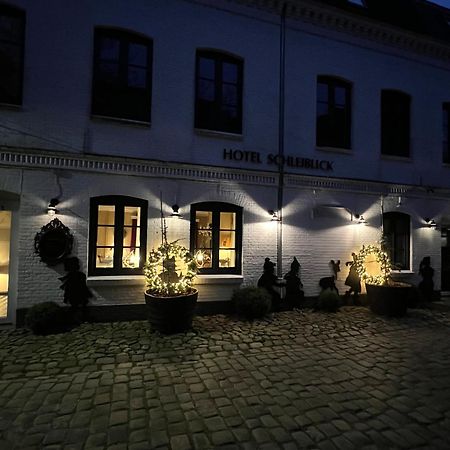 Das Kleine Hotel Schleiblick Schleswig Esterno foto