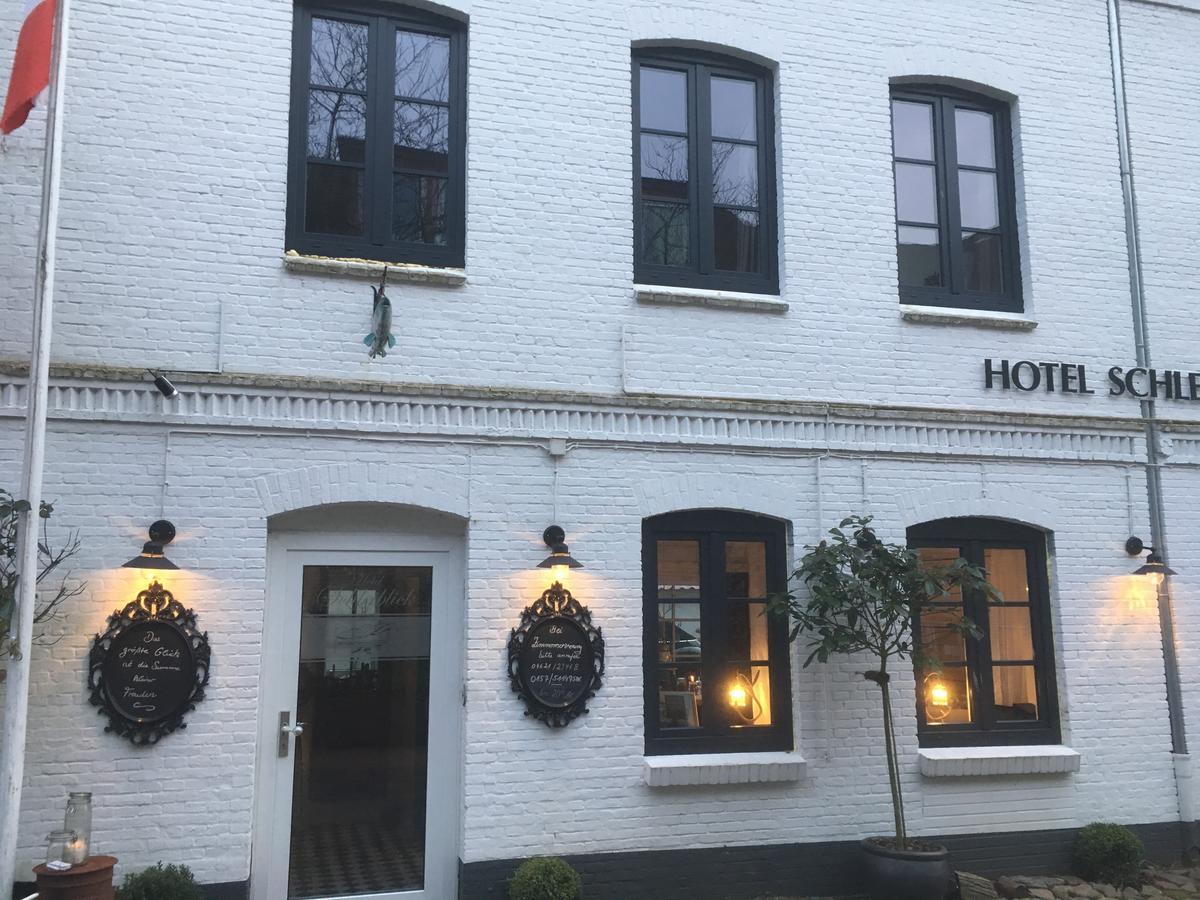 Das Kleine Hotel Schleiblick Schleswig Esterno foto