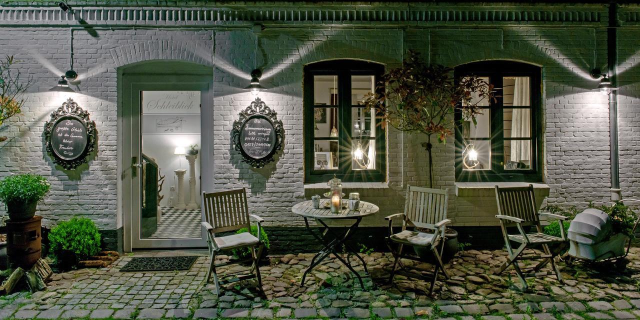 Das Kleine Hotel Schleiblick Schleswig Esterno foto
