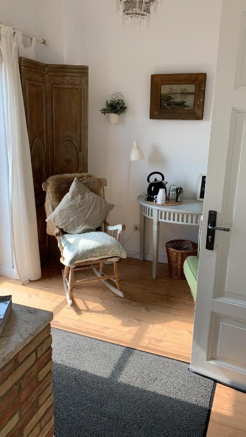 Das Kleine Hotel Schleiblick Schleswig Esterno foto