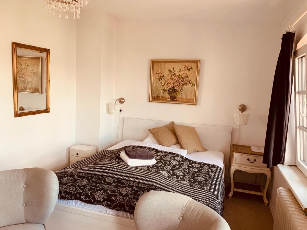 Das Kleine Hotel Schleiblick Schleswig Esterno foto